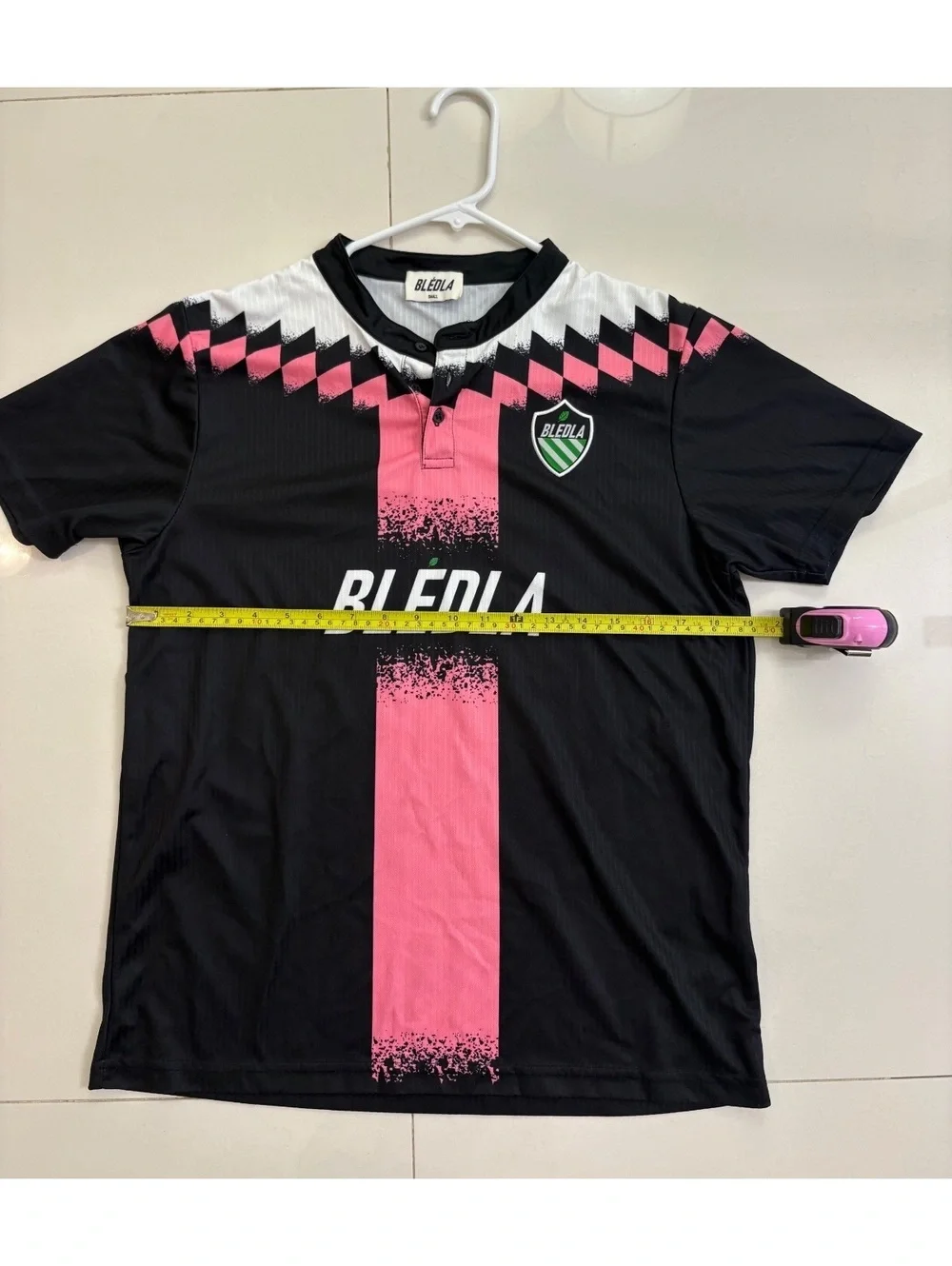 Bled LA Small Black and Pink Short Sleeve Soccer Jersey